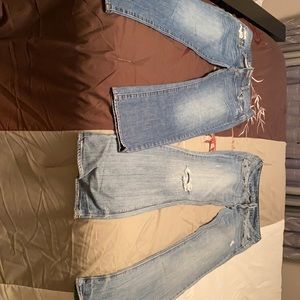 2 pairs of AE jeans size 6